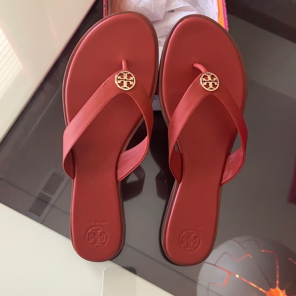 Brand new size 11 Tory Burch slippers  SOLD SOLD - Picture 1 of 4